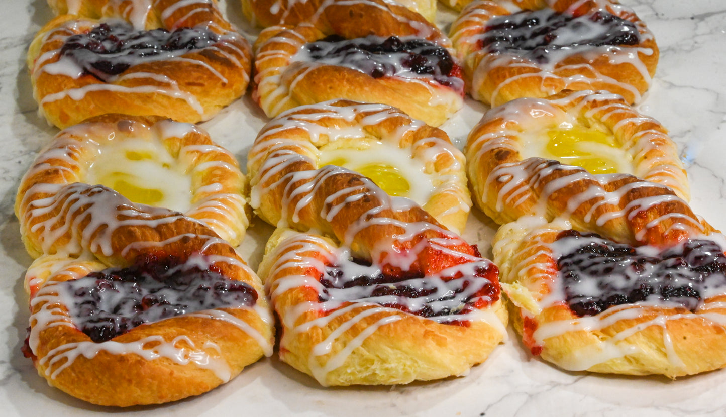 Figure 8 Raspberry & Lemon Danish (4-Pack)